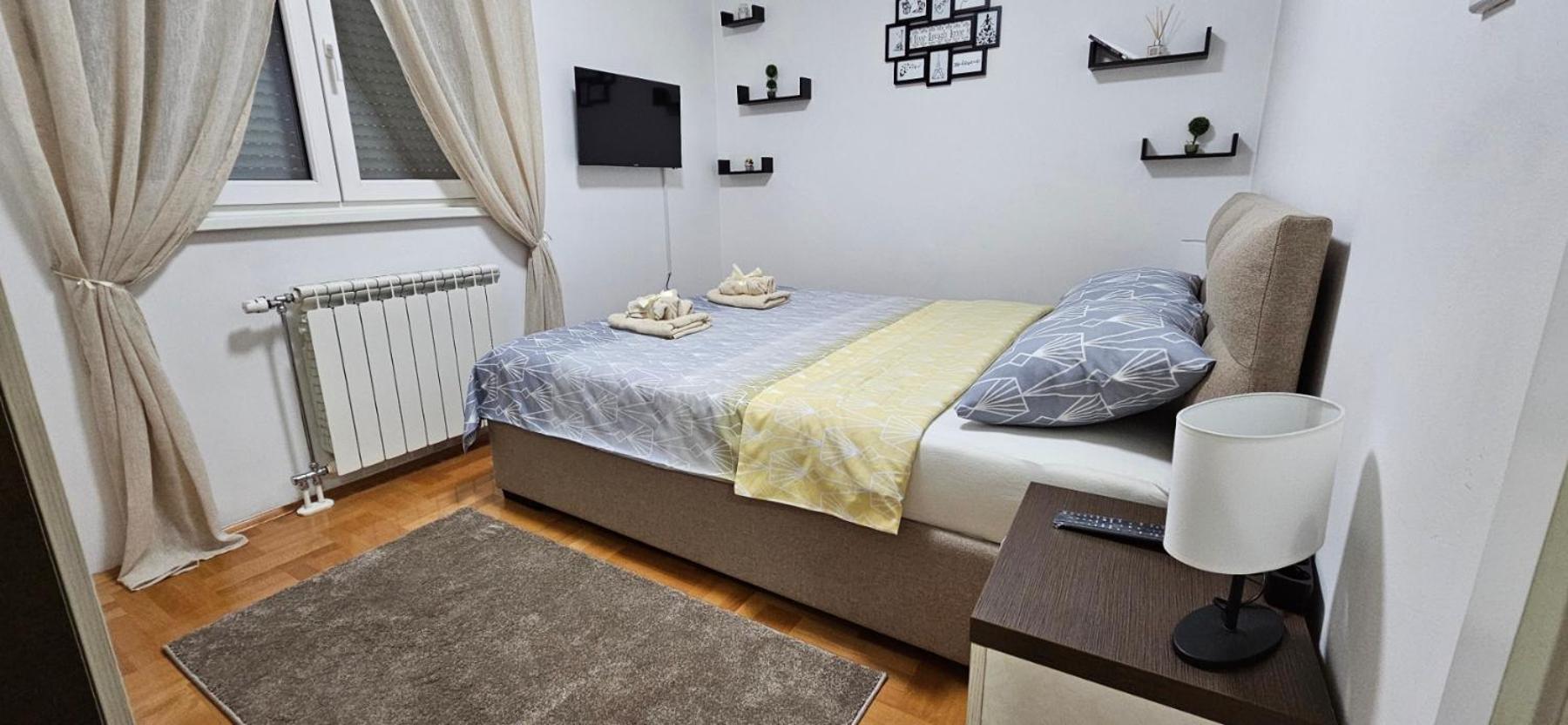 Apartman Vukota Pirot Luaran gambar